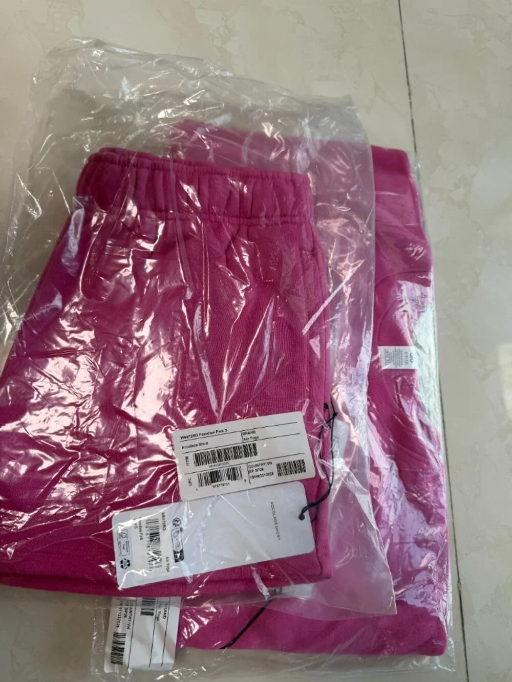 Alo Yoga Accolade Crew Neck Pullover And Short Set Paradise Pink